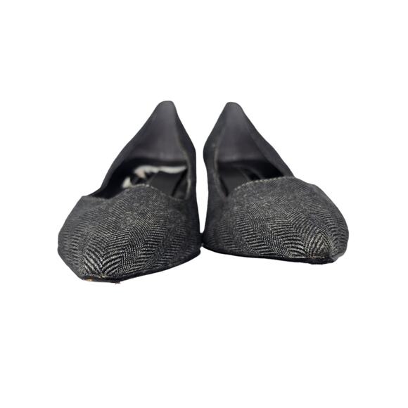 Gray Pointed Toe Heels Womens 6.5 Kitten Slip Ons Dressy Boss Lady Office Siren - Picture 5 of 11